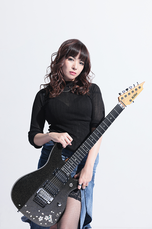 NEMOPHILA Gt.SAKI is celebrating its 10th anniversary of solo 