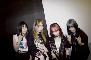 Nemophila バンドメンバー全員サイン Nemophila バンドメンバー全員サイン NEMOPHILA 5th Anniversary